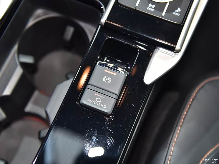 GAC Mitsubishi Eclipse Cross 2018 Basic Model
