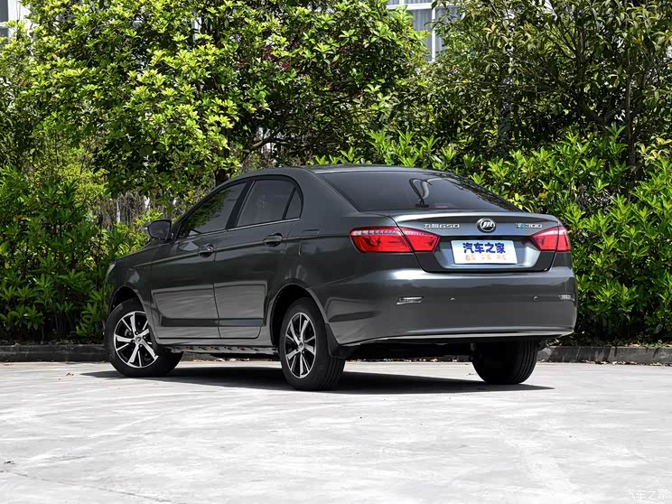 Lifan automobile lifan 650EV 2018 basic model